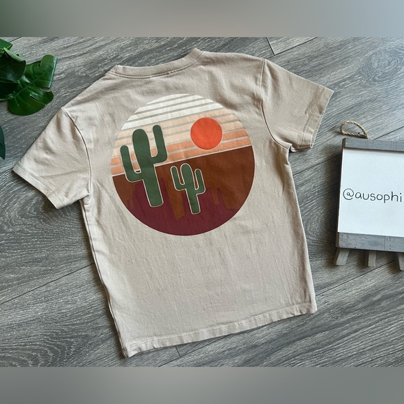 Vibe N’ Desert Cactus Embroidered Short Sleeve Fitted Graphic Tee. Size XS - Picture 4 of 9